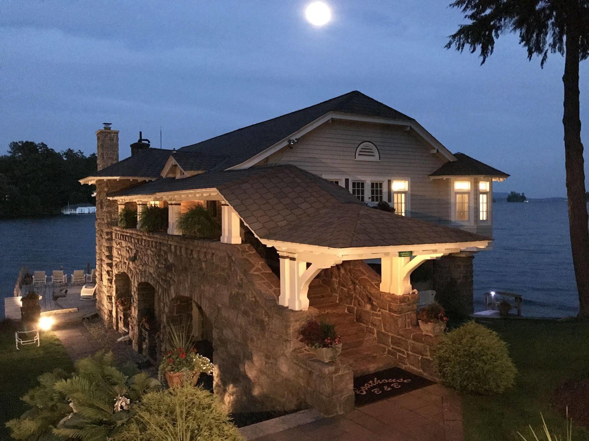 Lake George Boathouse Waterfront Lodging Bolton Landing Exteriér fotografie