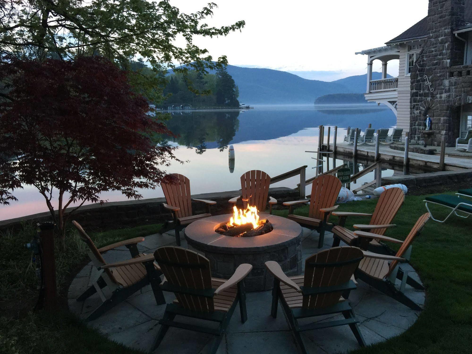 Lake George Boathouse Waterfront Lodging Bolton Landing Exteriér fotografie